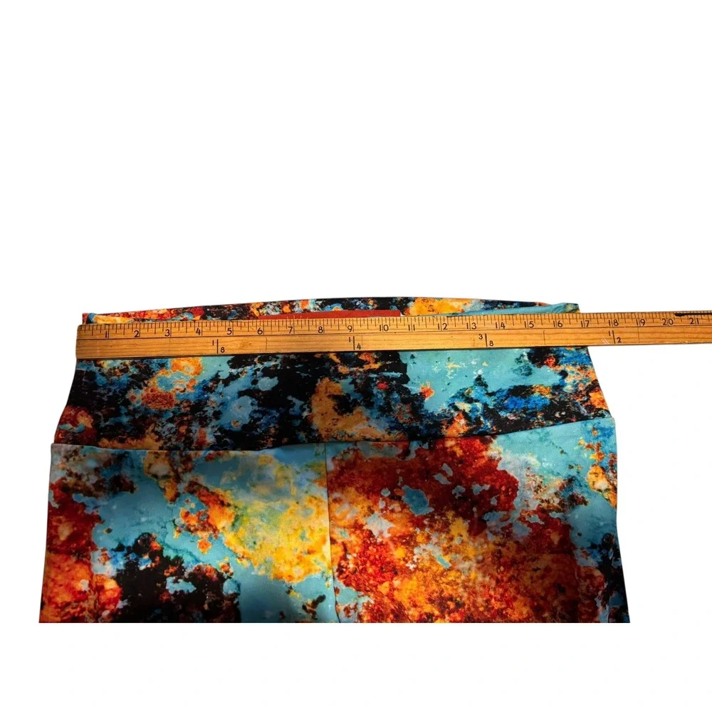 Abstract Apparel Made in USA. All over cosmic print. Size 1X leggings.‎ NWOT Fun